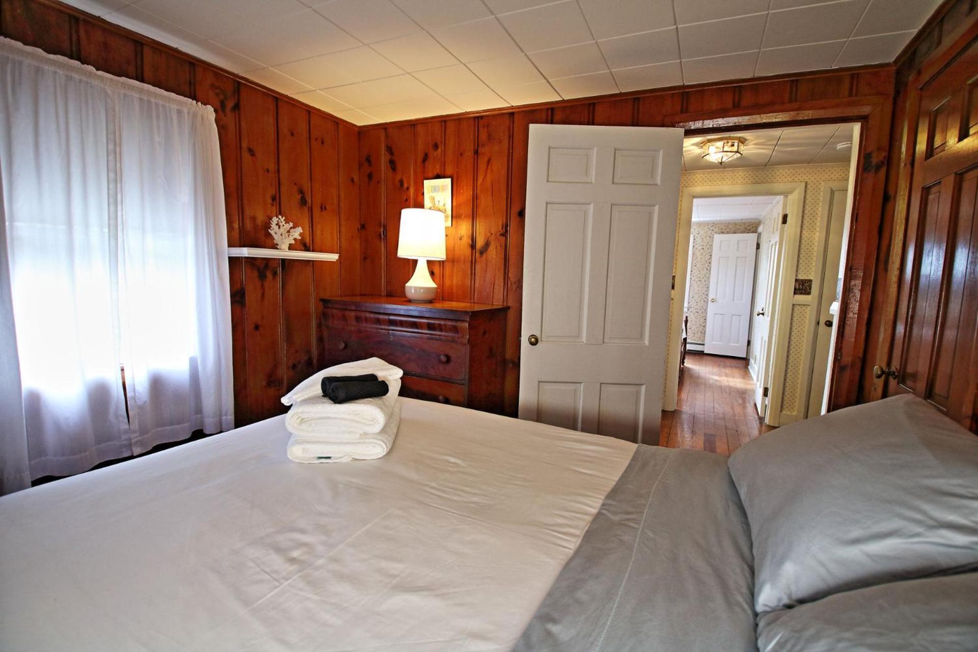 Lofted Cape By Leavetown Vacations Hébergement de vacances *